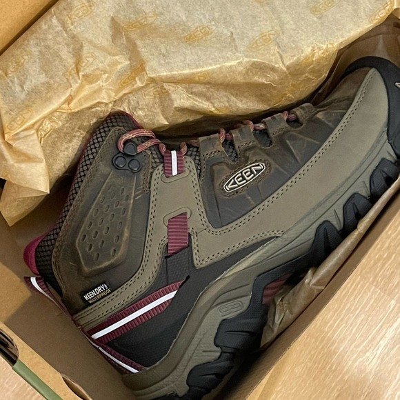 Keen Women's Weiss Boysenberry Targhee II Leather Hiking Boot 8.5 NWT - Picture 5 of 9